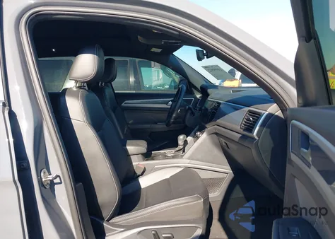 2021 Volkswagen Atlas Cross Sport 3.6L V6 Sel R-Line from USA, damaged, VIN 1V2CE2CA5MC229808